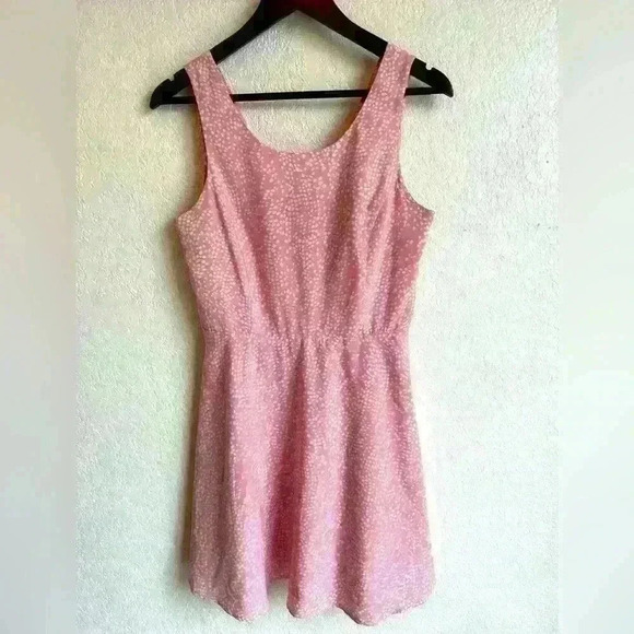 Forever 21 Pink & White Print A-Line Dress Size Medium - Picture 1 of 3